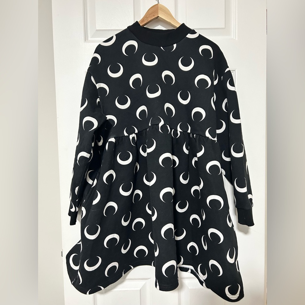 Black Friday moon dress